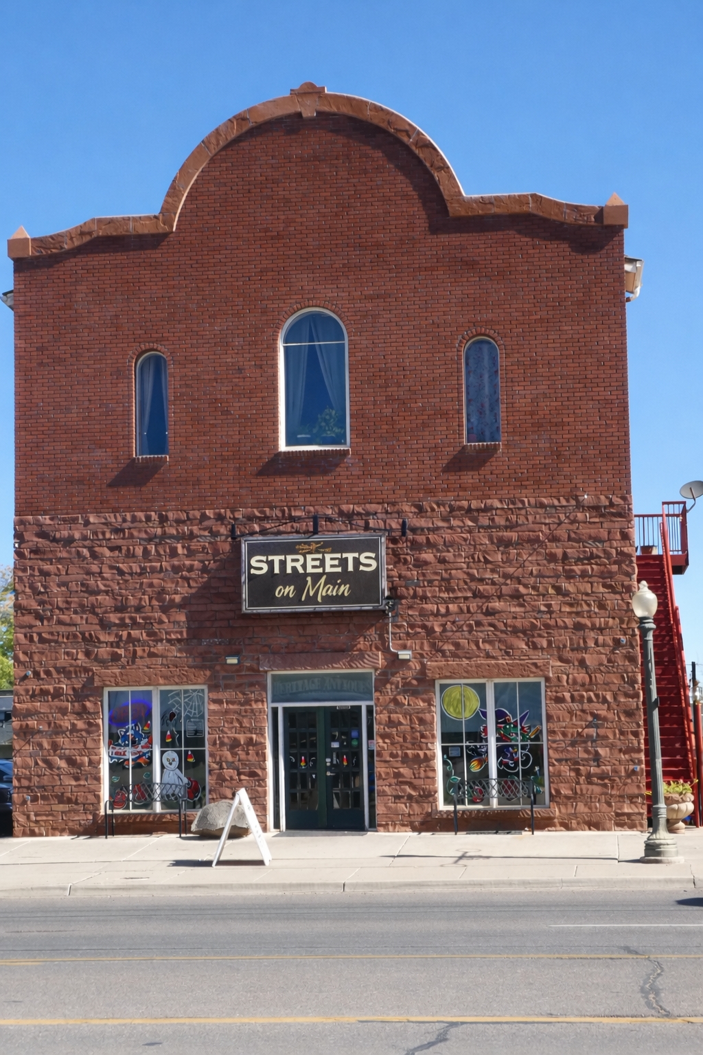 Snowflak - Main Street Cafe